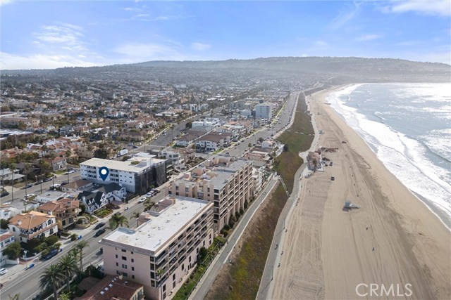 726 Esplanade, Redondo Beach, California 90277, 6 Bedrooms Bedrooms, ,1 BathroomBathrooms,Residential,For Sale,Esplanade,SB25009221