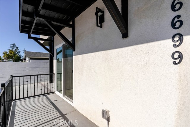 Detail Gallery Image 4 of 22 For 16699 Mckeever St, Granada Hills,  CA 91344 - 3 Beds | 2 Baths