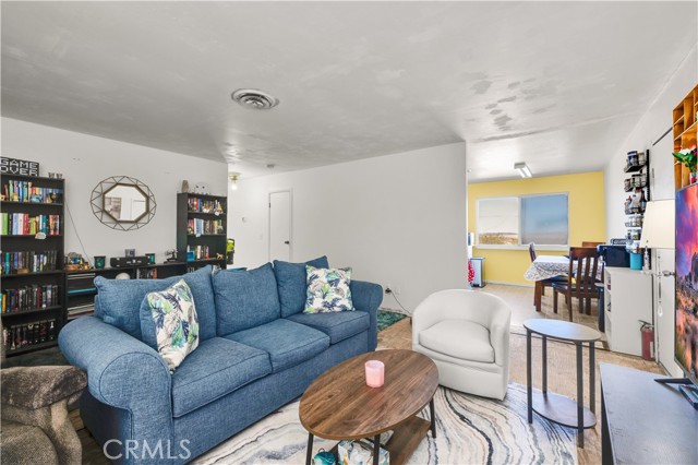 Detail Gallery Image 7 of 38 For 4805 Avenida La Mirada, Joshua Tree,  CA 92252 - 3 Beds | 2 Baths