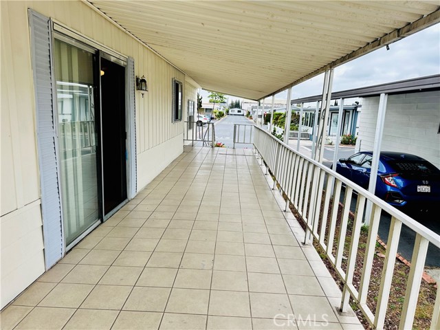 Detail Gallery Image 3 of 31 For 323 N Euclid St #148,  Santa Ana,  CA 92703 - 4 Beds | 2 Baths