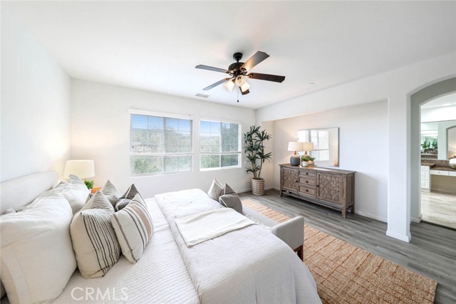 22 Via Paquete, San Clemente CA: https://media.crmls.org/medias/b4c4f607-e14b-4d61-987f-e6d87b3bd9e0.jpg