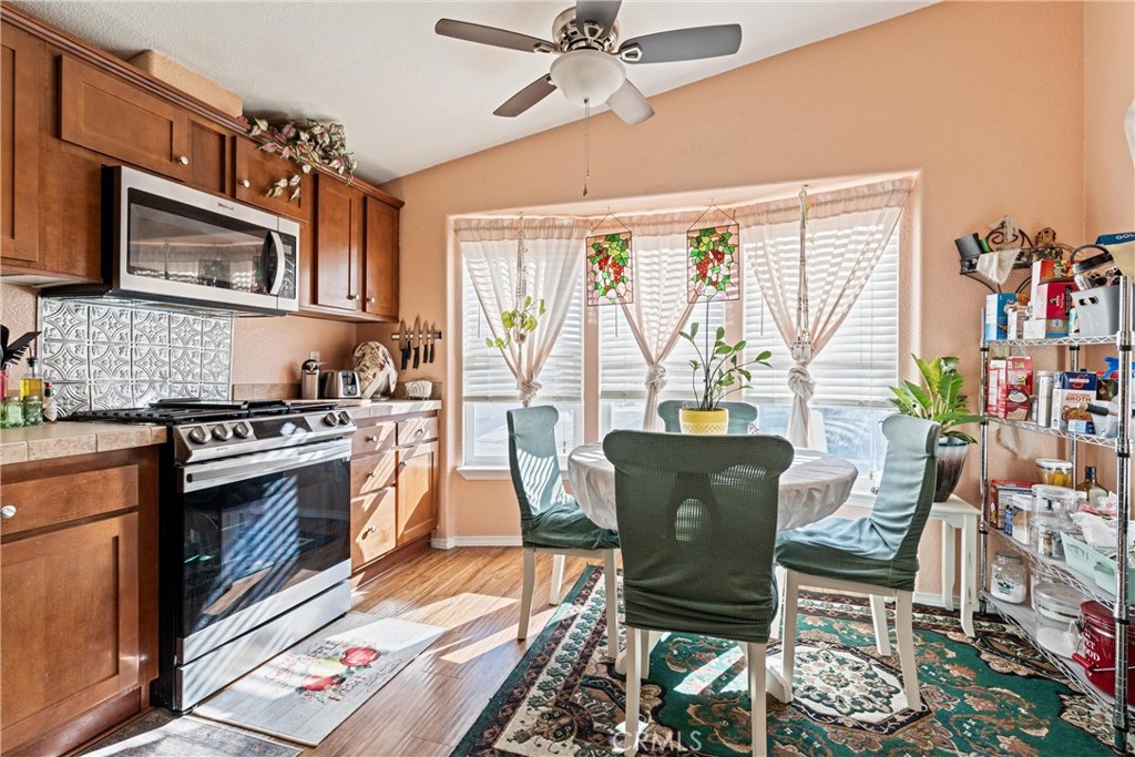 MLS #SR25271192 image #9