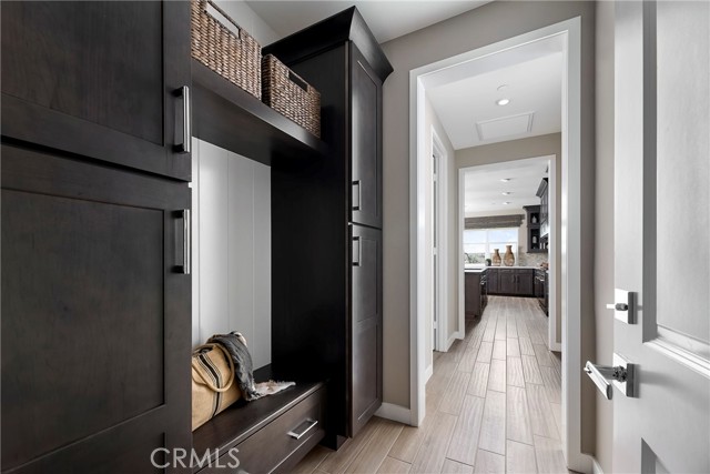16402 Ginger Creek Drive, Riverside CA: https://media.crmls.org/medias/b4c613a5-48a2-4635-88cd-cc6bbad7b272.jpg