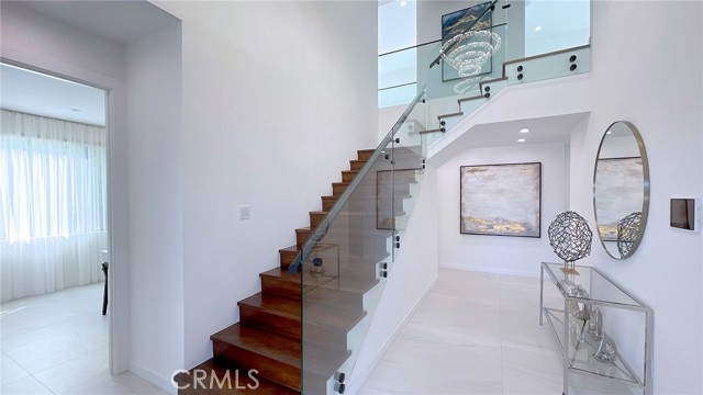 Detail Gallery Image 37 of 40 For 1187 Piedra Morada Dr, Pacific Palisades,  CA 90272 - 6 Beds | 6/1 Baths