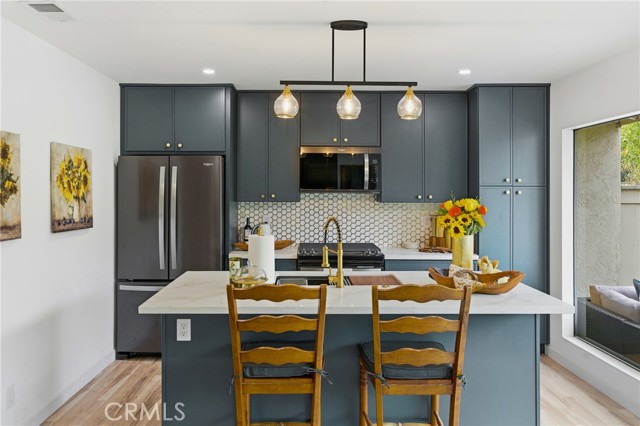 Detail Gallery Image 7 of 34 For 2123 Village Ln, Solvang,  CA 93463 - 3 Beds | 2/1 Baths