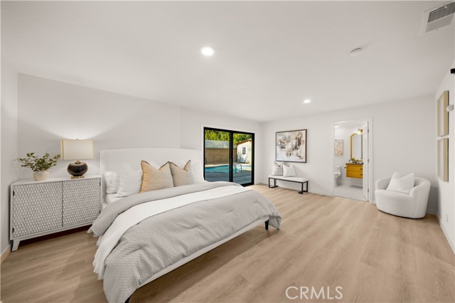 4700 Emerald Avenue, La Verne CA: https://media.crmls.org/medias/b4c7abeb-e1b0-4531-879f-569876540665.jpg