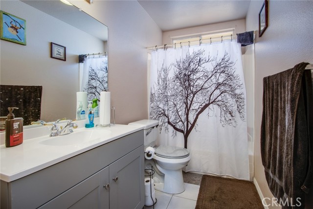 7103 Hanford Avenue, Yucca Valley CA: https://media.crmls.org/medias/b4c8176c-c666-4f2c-83f4-2b3435949ce0.jpg