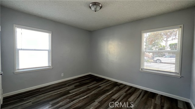 Detail Gallery Image 13 of 21 For 14763 Ryon Ave, Bellflower,  CA 90706 - 2 Beds | 1 Baths