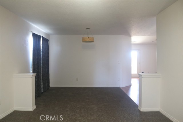 Detail Gallery Image 5 of 21 For 11243 Pinon Ave, Hesperia,  CA 92345 - 3 Beds | 2 Baths