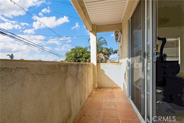 Detail Gallery Image 15 of 24 For 1801 W Cameron St, Long Beach,  CA 90810 - 4 Beds | 3 Baths