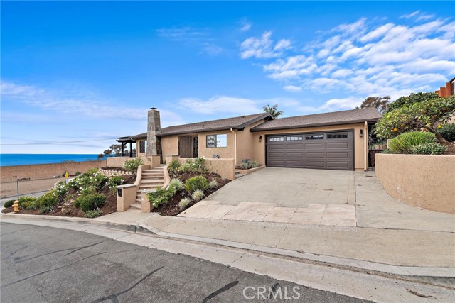 Detail Gallery Image 2 of 40 For 176 E Avenida Cordoba, San Clemente,  CA 92672 - 3 Beds | 2 Baths