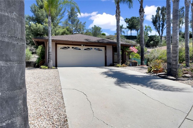 Detail Gallery Image 5 of 34 For 30124 Casa Chata Pl, Temecula,  CA 92592 - 3 Beds | 2 Baths