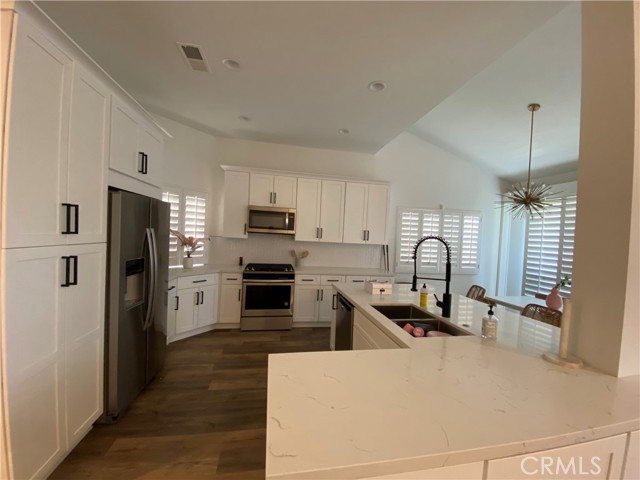 Image 12 for 76437   Violet CIR