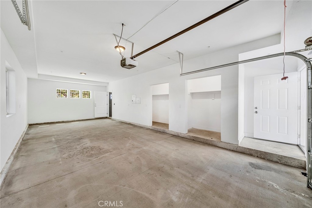 MLS #WS26185877 image #16