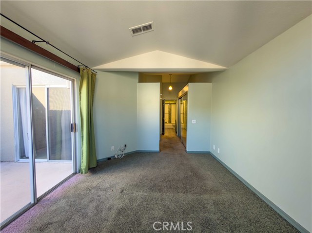 Detail Gallery Image 31 of 41 For 22373 Mission Cir, Chatsworth,  CA 91311 - 2 Beds | 2 Baths