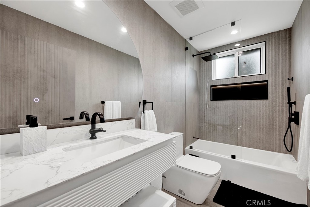 MLS #SR26162714 image #8