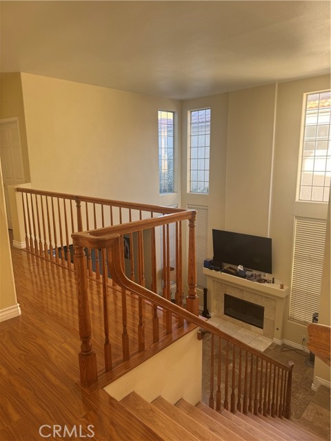 Detail Gallery Image 3 of 32 For 7435 Bellingham, North Hollywood,  CA 91605 - 3 Beds | 7 Baths