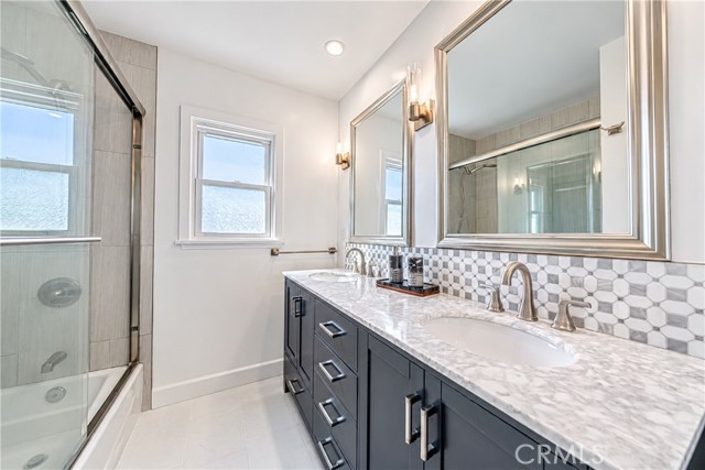 324 West Chestnut photo 21