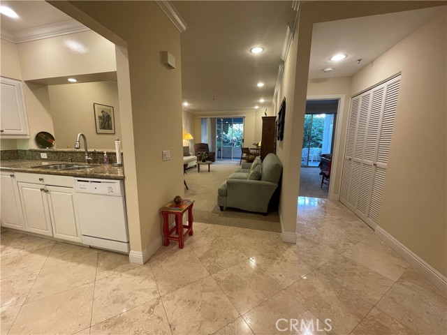 Detail Gallery Image 1 of 1 For 25432 Sea Bluffs Dr #102,  Dana Point,  CA 92629 - 1 Beds | 1 Baths