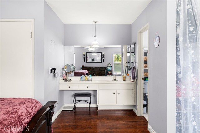 Image 23 of 43 For 4922 El Rancho Verde