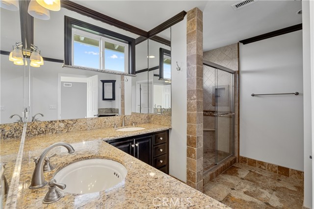 Detail Gallery Image 27 of 51 For 949 Falmouth St, Thousand Oaks,  CA 91362 - 4 Beds | 3/1 Baths