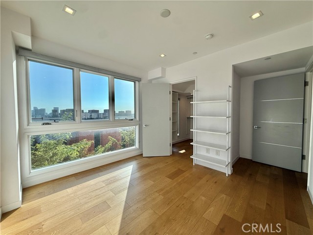 Detail Gallery Image 26 of 37 For 1035 Figueroa Ter #4,  Los Angeles,  CA 90012 - 3 Beds | 2/1 Baths