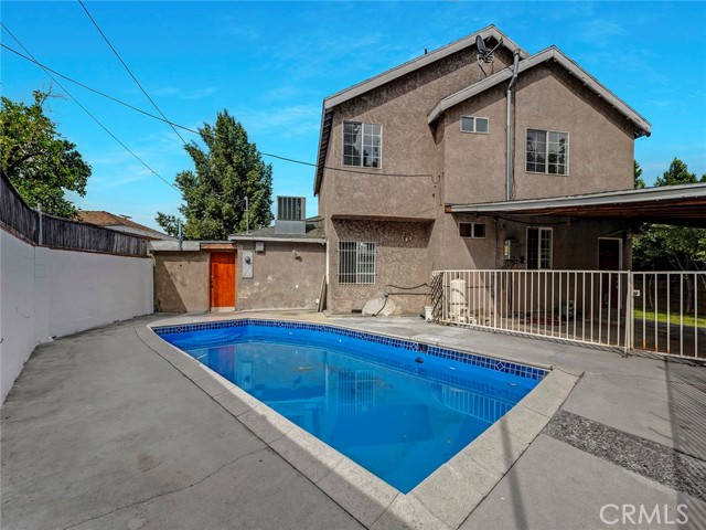 14202 Lanark Street, Panorama City CA: https://media.crmls.org/medias/b4d0f8b8-430c-45f9-9ec7-8cc0b1f0ac7f.jpg