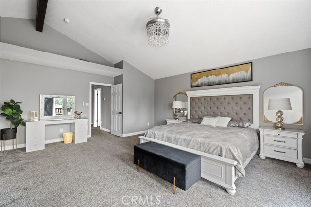 7209 Copper Creek Way, Bakersfield CA: https://media.crmls.org/medias/b4d1b26a-747d-411b-b337-73c655f79cf3.jpg