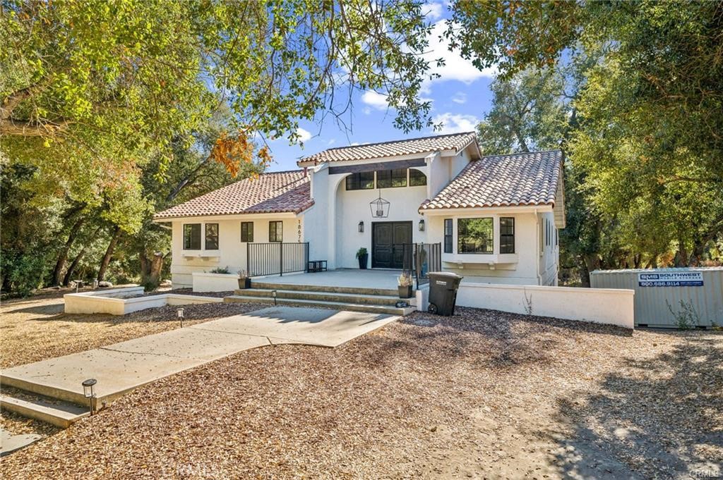 18675 La Ventana Road