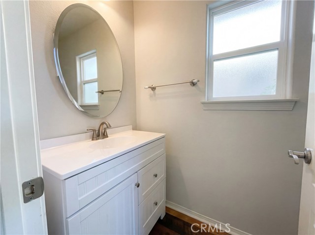 Detail Gallery Image 7 of 22 For 28745 Edenton, Temecula,  CA 92591 - 4 Beds | 2/1 Baths