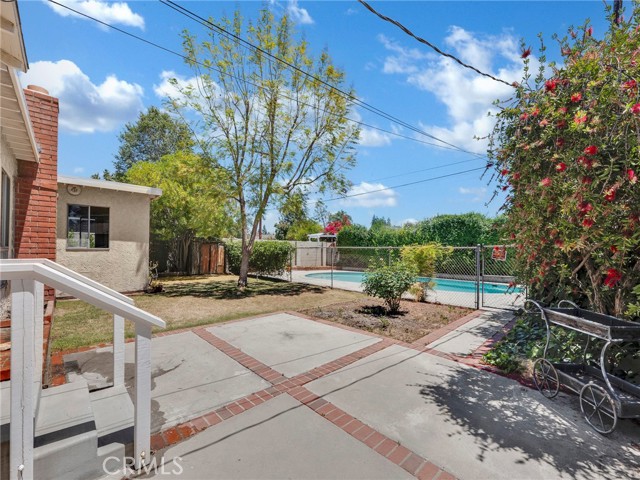 Detail Gallery Image 25 of 32 For 9952 Noble Ave, –,  CA 91345 - 4 Beds | 2 Baths