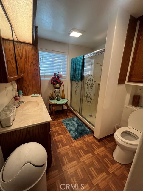 Detail Gallery Image 8 of 26 For 8600 Contreras St #27,  Paramount,  CA 90723 - 2 Beds | 1 Baths