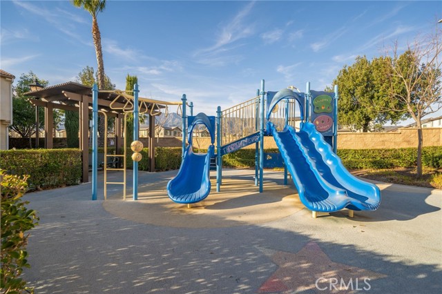 Detail Gallery Image 26 of 26 For 14975 S Highland Ave #94,  Fontana,  CA 92336 - 3 Beds | 2/1 Baths