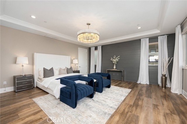 20436 W Liverpool Way, Porter Ranch CA: https://media.crmls.org/medias/b4d5feda-c027-4a2f-8487-eca6c7308a85.jpg
