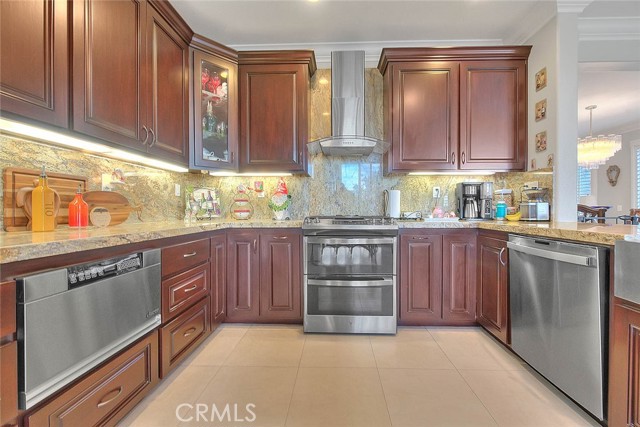 Detail Gallery Image 20 of 67 For 27641 Atlas Ln, Canyon Country,  CA 91351 - 4 Beds | 2/1 Baths