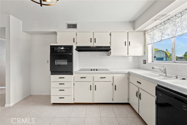 25869 Sandy Lodge Road, Menifee CA: https://media.crmls.org/medias/b4d72afc-df14-4498-9ec9-228b20153612.jpg