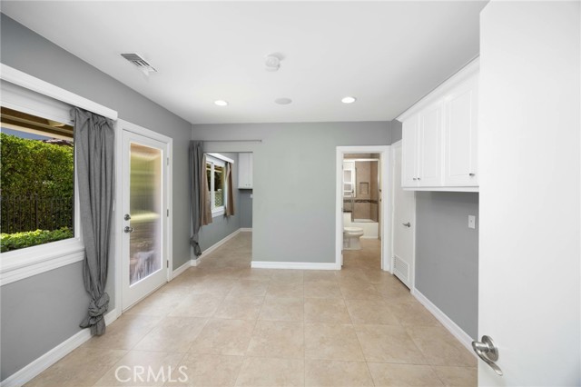 940 Singing Wood Drive, Arcadia CA: https://media.crmls.org/medias/b4d7802d-2514-4c47-b366-e4150e69f8ce.jpg