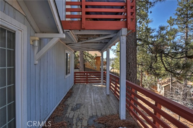 Detail Gallery Image 37 of 44 For 1048 Brookside, Fawnskin,  CA 92333 - 4 Beds | 2/1 Baths