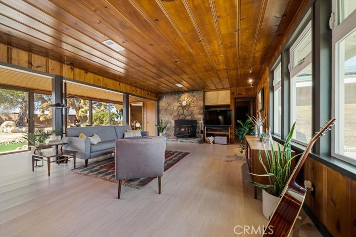 MLS #SR25083333 img 13