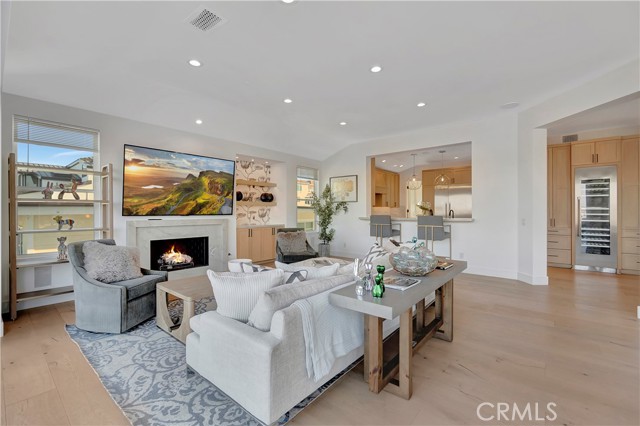 221 Carnation Avenue, Corona Del Mar (newport Beach), California 92625, 3 Bedrooms Bedrooms, ,3 BathroomsBathrooms,Residential,For Sale,221 Carnation Avenue,CROC24247873