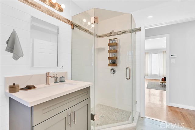 Detail Gallery Image 11 of 56 For 4622 Dunrobin Ave, Lakewood,  CA 90713 - – Beds | – Baths