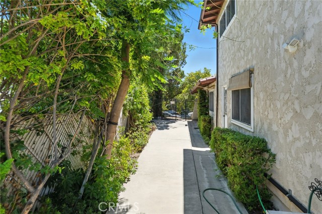 Detail Gallery Image 38 of 40 For 24415 Lemay St, West Hills,  CA 91307 - 5 Beds | 3 Baths