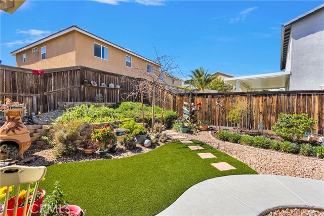 Detail Gallery Image 34 of 37 For 14077 Pearl, Hesperia,  CA 92344 - 3 Beds | 2 Baths