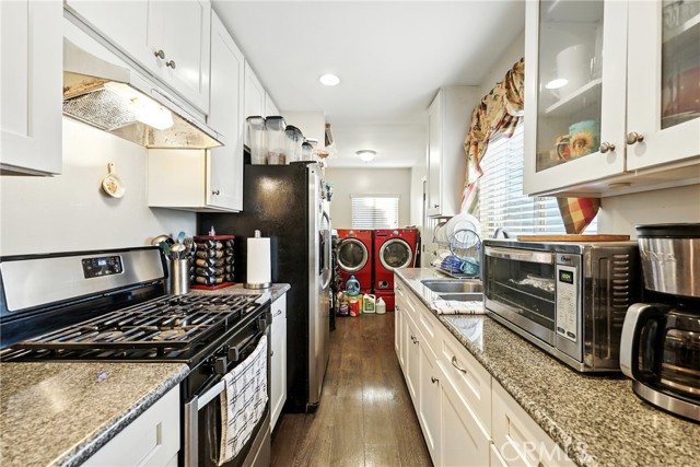 453 455 S Rowan Avenue, Los Angeles CA: https://media.crmls.org/medias/b4dc674b-b473-4054-973e-4b1d965befca.jpg
