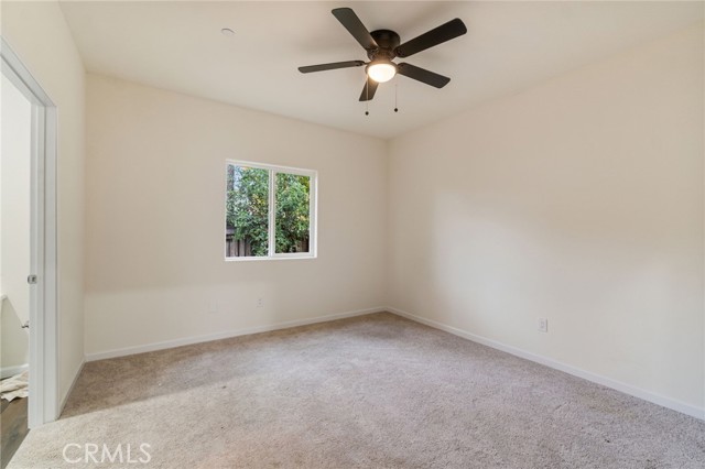 Detail Gallery Image 11 of 23 For 5194 E Belmont Ave, Fresno,  CA 93727 - 4 Beds | 2 Baths