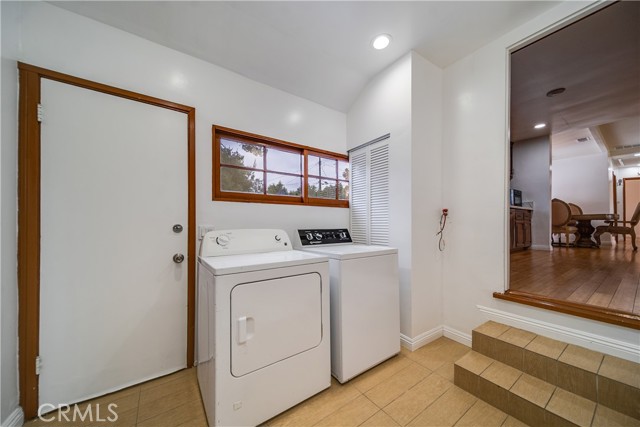 Detail Gallery Image 17 of 36 For 7035 Longridge Ave, North Hollywood,  CA 91605 - 3 Beds | 2 Baths