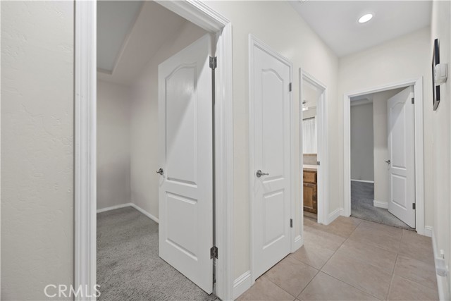 Detail Gallery Image 7 of 33 For 9905 Lightner Way, Bakersfield,  CA 93311 - 3 Beds | 2/1 Baths