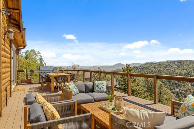 Detail Gallery Image 10 of 30 For 905 Del Norte Ln, Lake Arrowhead,  CA 92352 - 3 Beds | 2/1 Baths