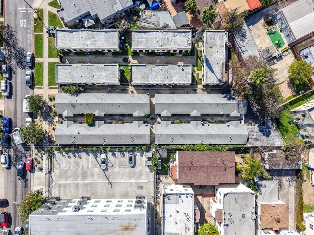 Detail Gallery Image 34 of 34 For 2867 Edgehill Dr, Los Angeles,  CA 90018 - – Beds | – Baths