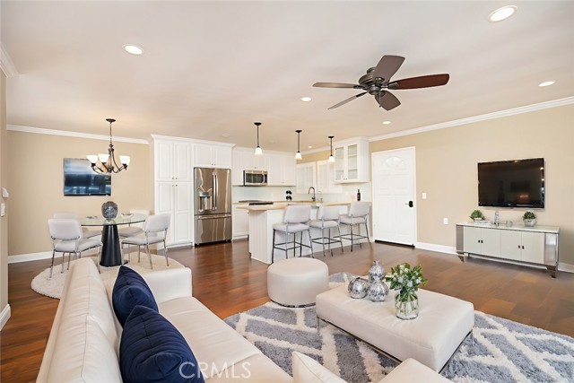 Detail Gallery Image 1 of 1 For 2106 Ronda Granada #Q,  Laguna Woods,  CA 92637 - 2 Beds | 2 Baths